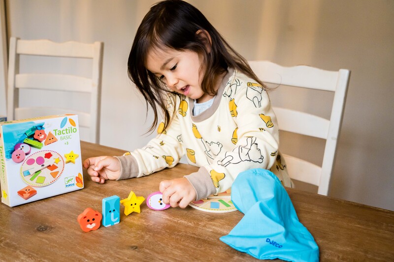Djeco Tactilo Basic Wooden Game