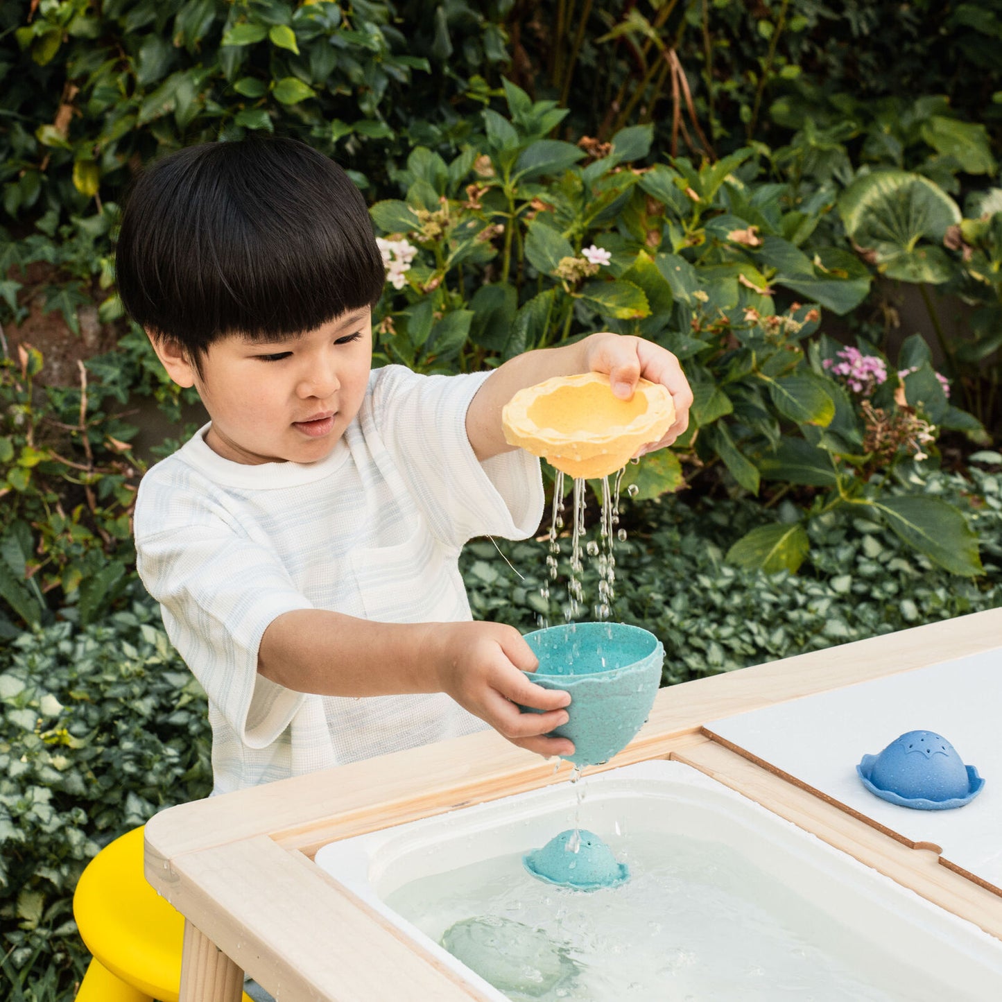 Tiger Tribe Stack and Pour Bath Egg