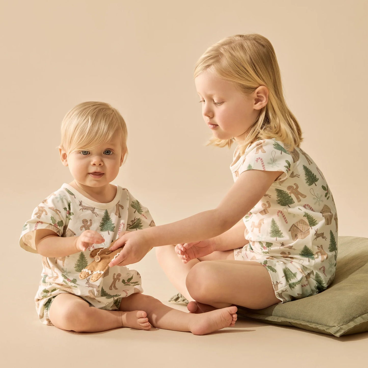 Wilson & Frenchy Holly Jolly Magic Organic Short Sleeved Pyjamas