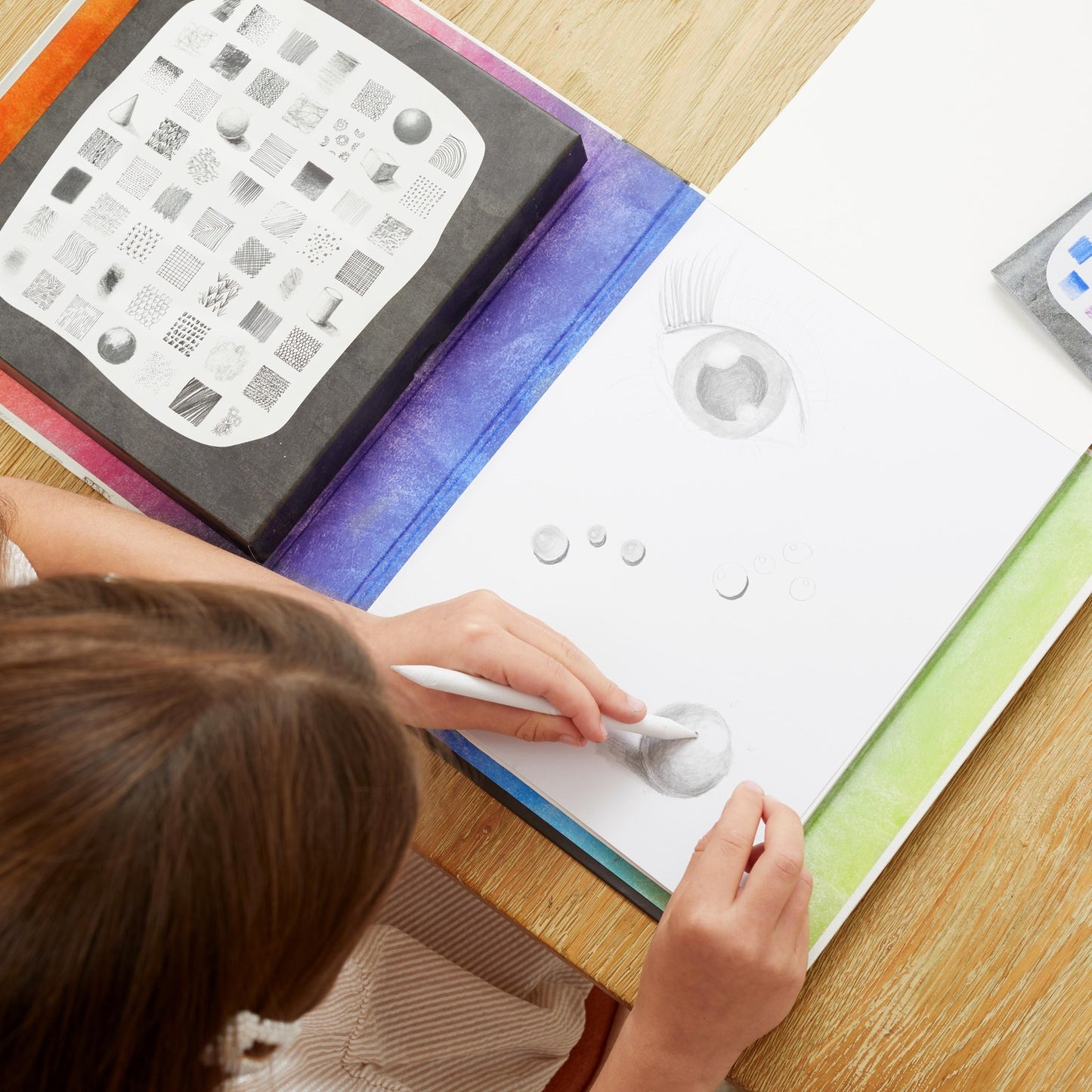 Tiger Tribe Amazing Artist Kit - Learn. Imagine. Create.