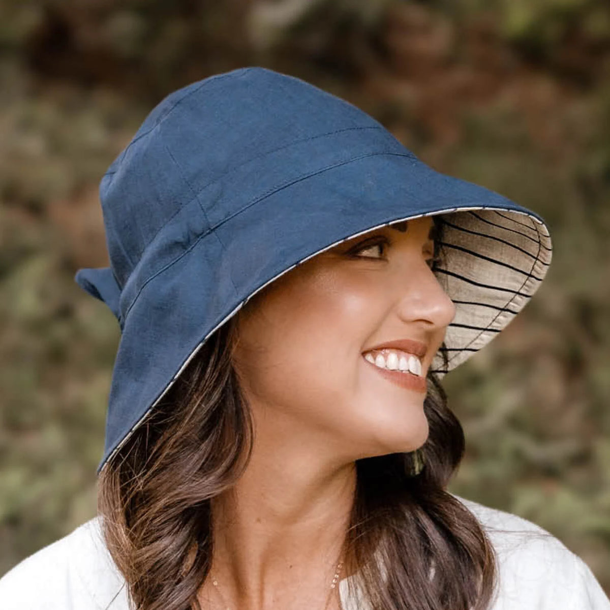 Bedhead Hats 'Vacationer' Ladies Sun Hat - Alex / Indigo