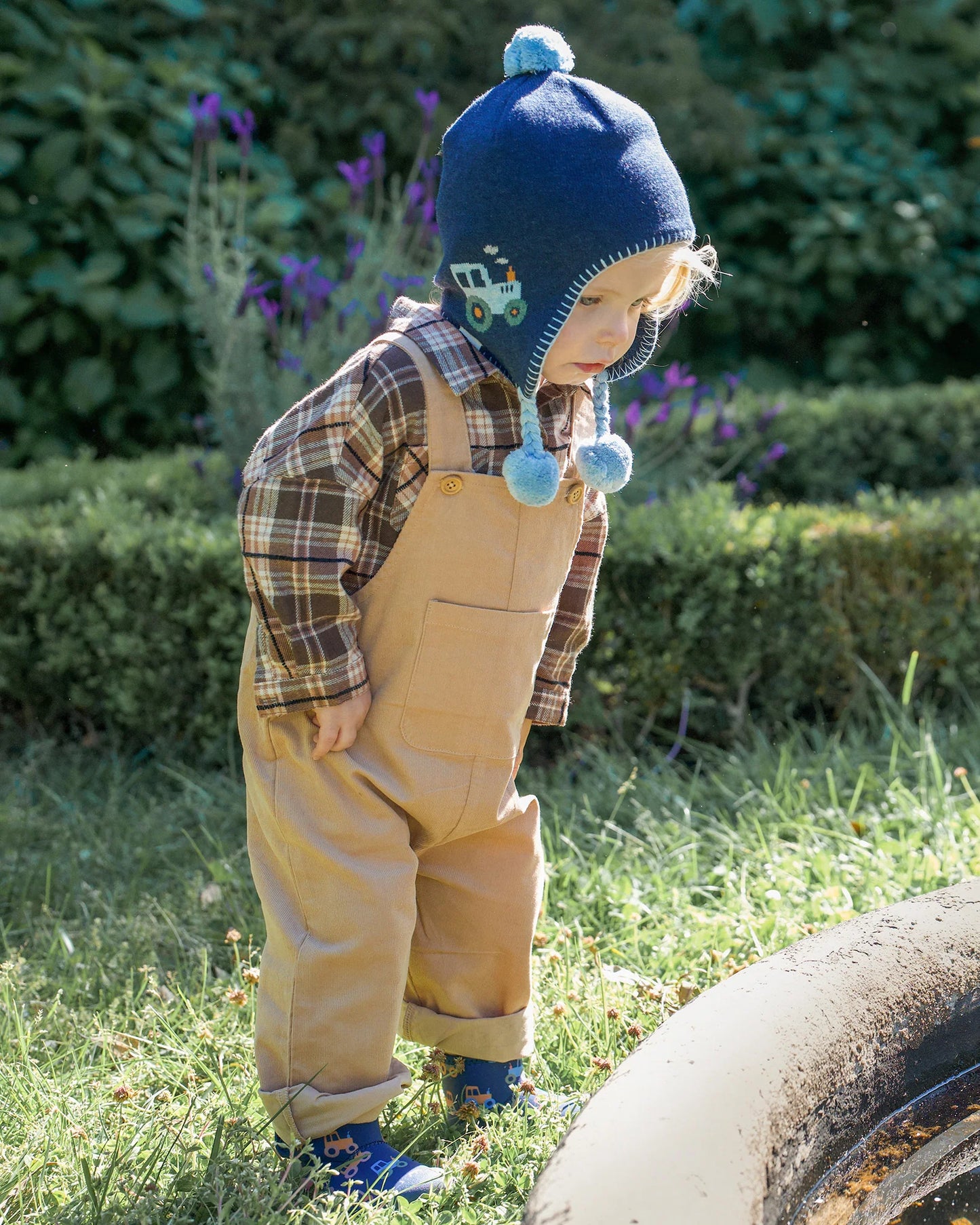 Toshi Organic Earmuff Storytime - Tiny Tractors