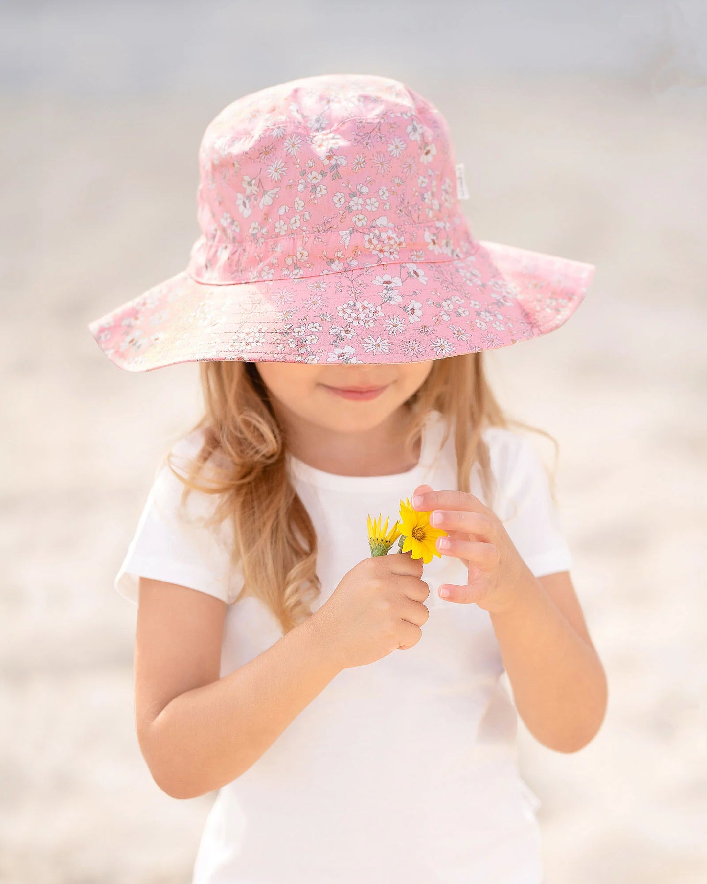 Toshi Sunhat Eva Blossom