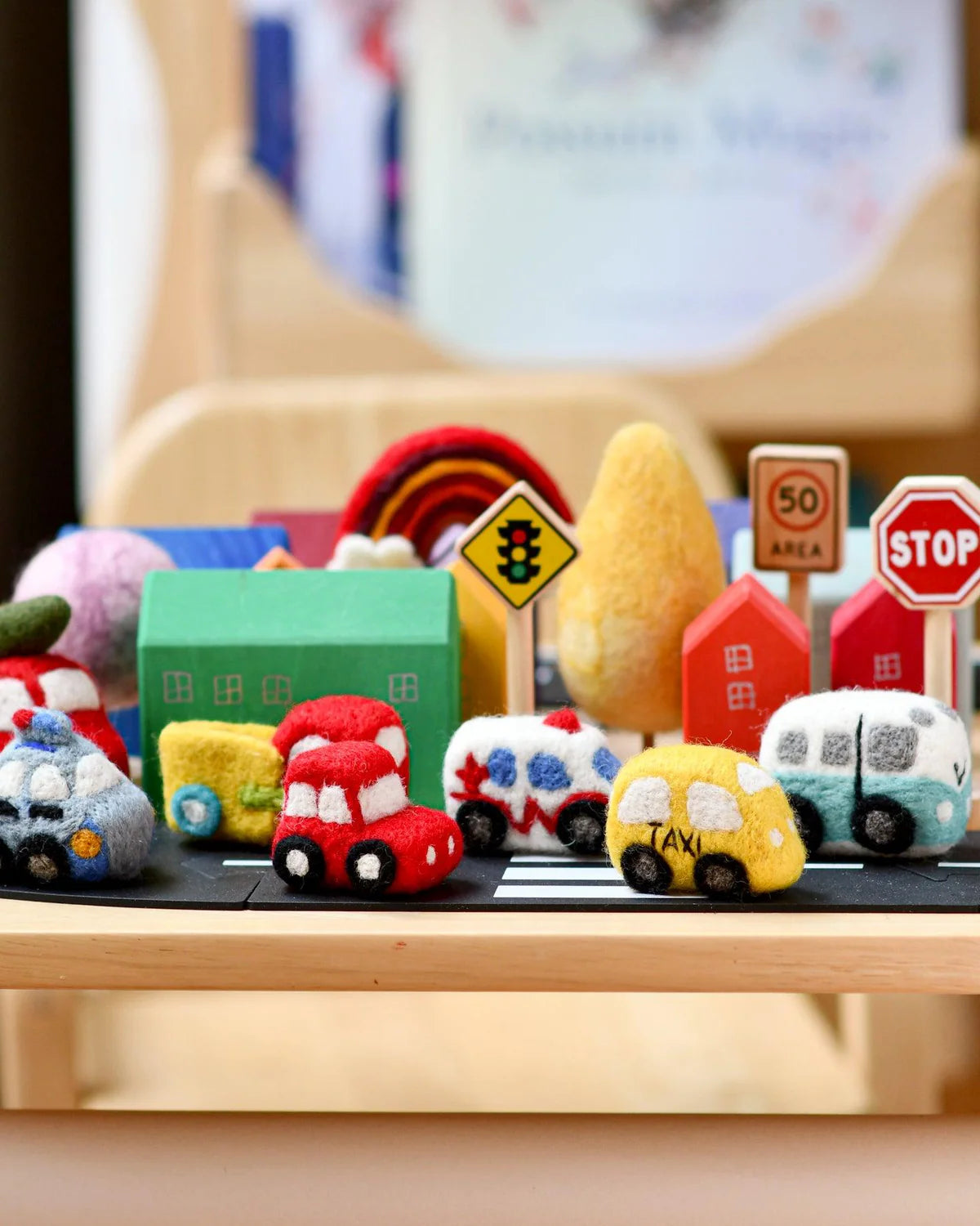 Tara Treasures Felt Felt Red Car Toy